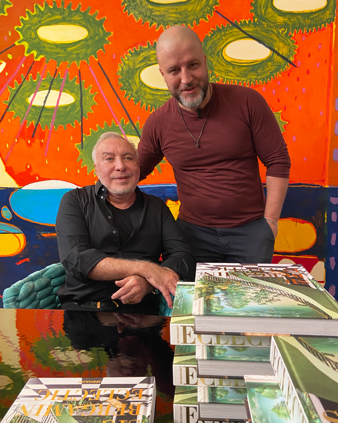 Arquiteto Sig Bergamin e Alexsandro Kingmaker no lançamento do livro Eclectic na loja Casual Móveis da Alameda Gabriel Monteiro da Silva - Kingmaker Arquiteto Sig Bergamin e Alexsandro Kingmaker no lançamento do livro Eclectic na loja Casual Móveis da Alameda Gabriel Monteiro da Silva - Kingmaker